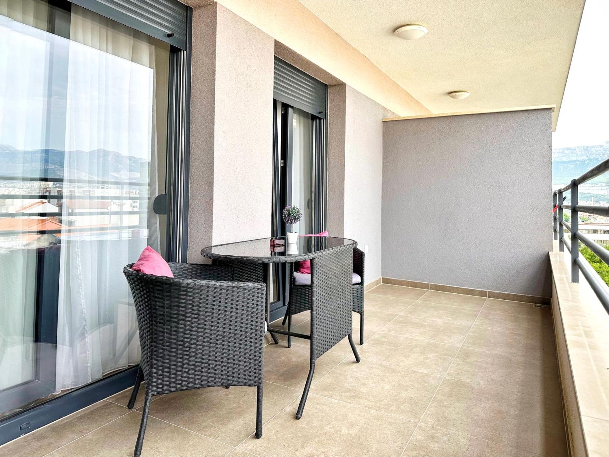 S'Akvarel 1 & 5 - Private Garage Apartment Split Luaran gambar